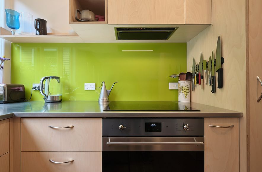 Compact kitchen in Melrose