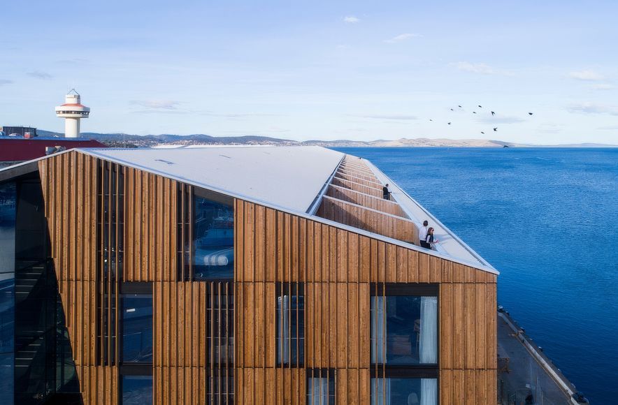 MACq 01 | Luxury Waterfront Hotel + Retail Complex in Hobart, Tasmania