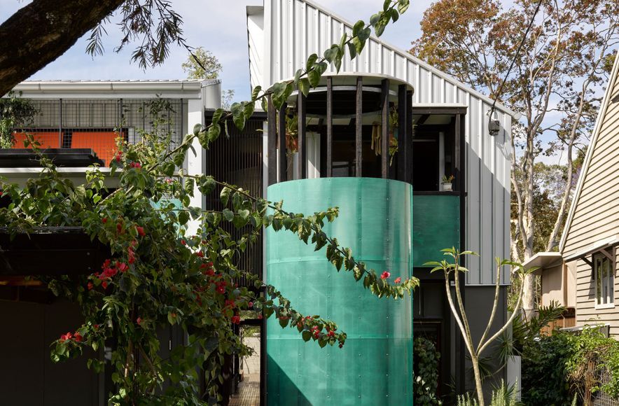 LiveWorkShare House