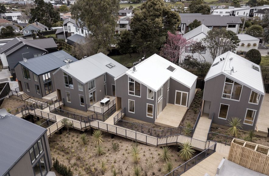 Creating Communities: 39 Castledine Crescent