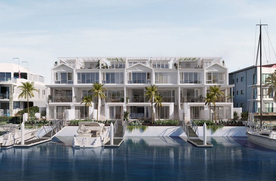 Marlowe Residences - 7 Pools installed before lunch!