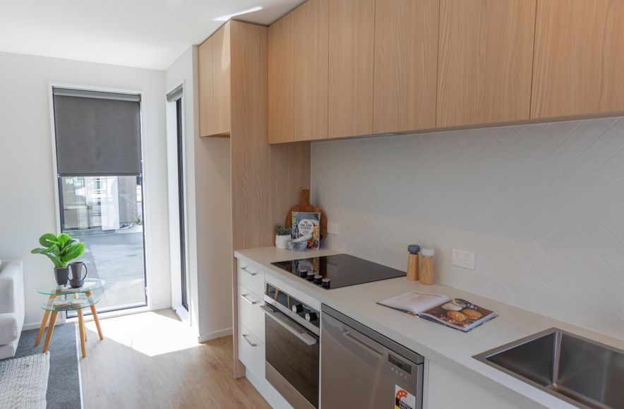 Selwyn St, Spreydon - x5 townhouses