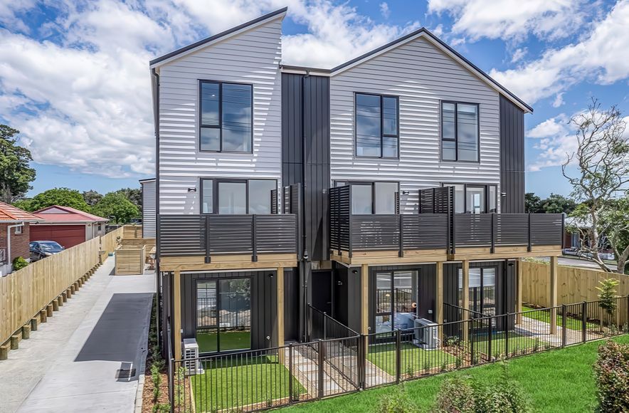 New Build At Claywest