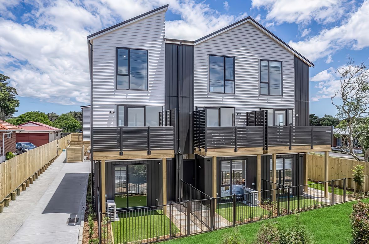 New Build At Claywest