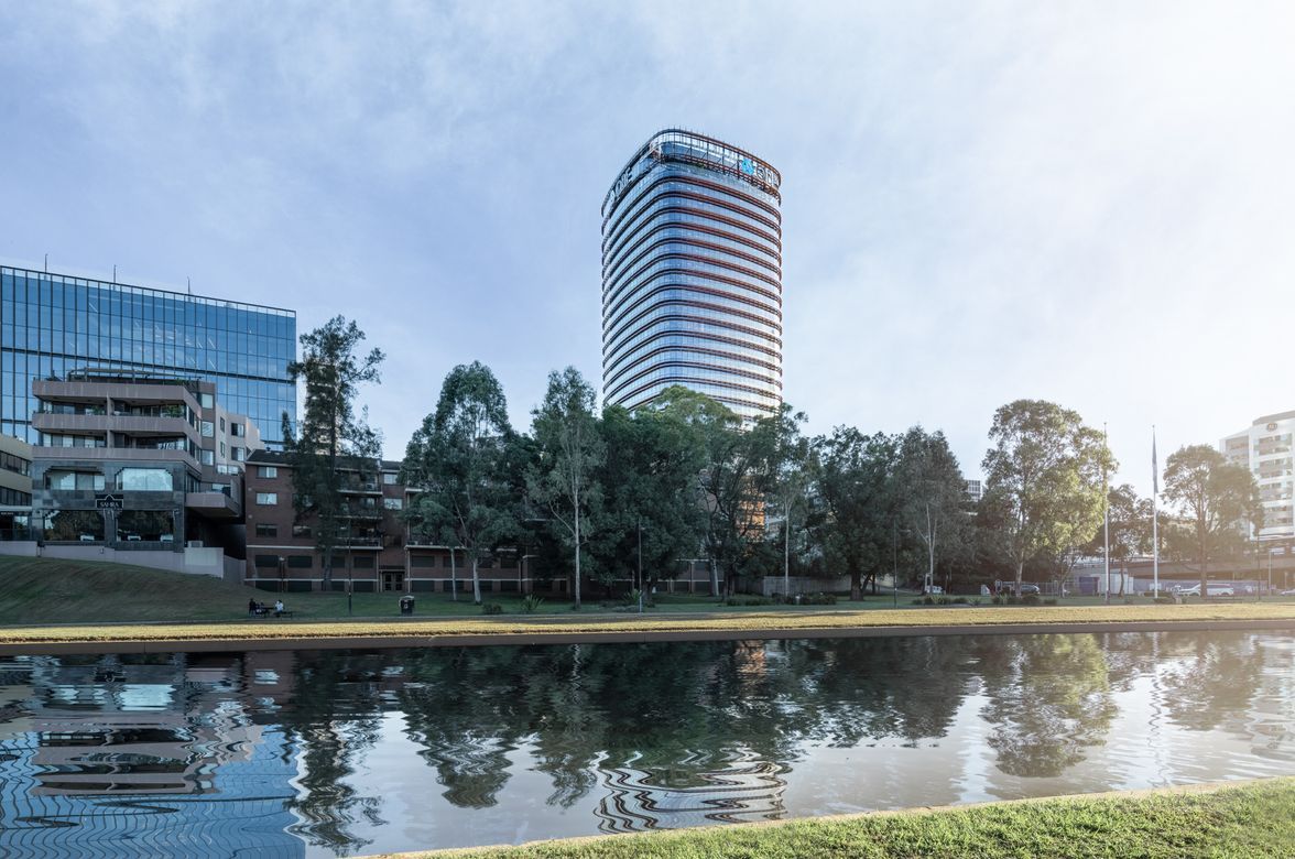 32 Smith St Parra