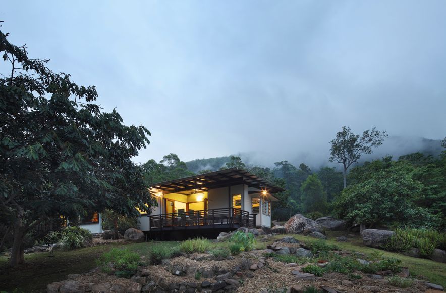 Cedar Creek House and Studio