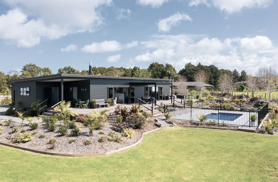 Rainbow Falls Residence