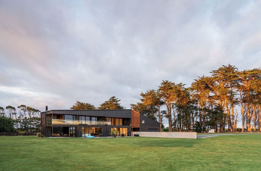 Invercargill House