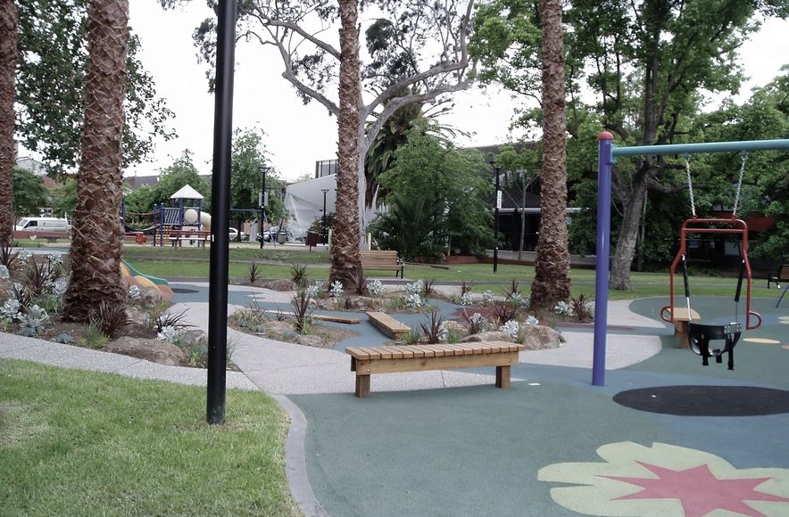 Grattan Garden