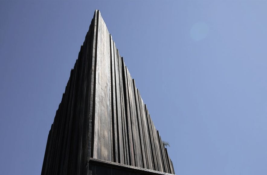 Monolitus Domum / Sculpture by the Sea