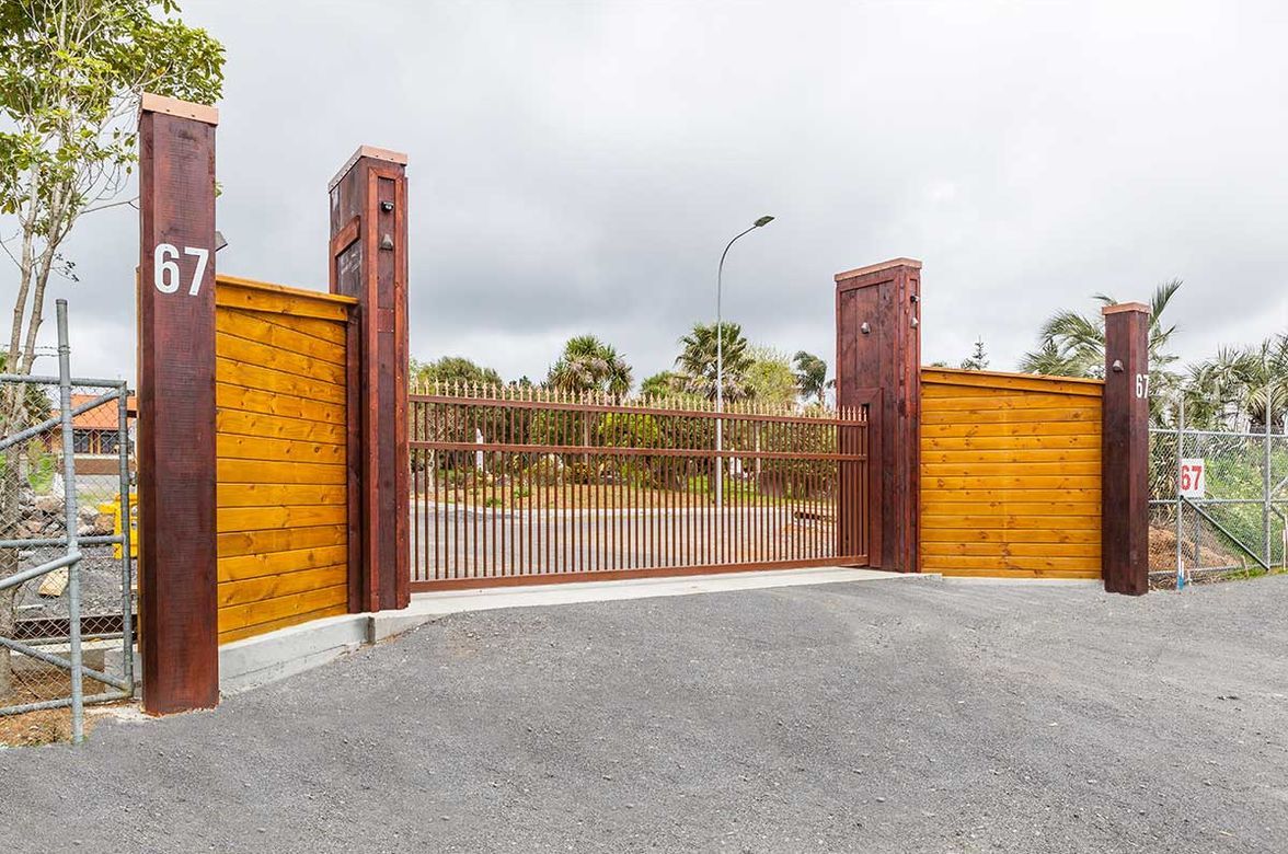 Quan Am Buddhist Temple Gateway