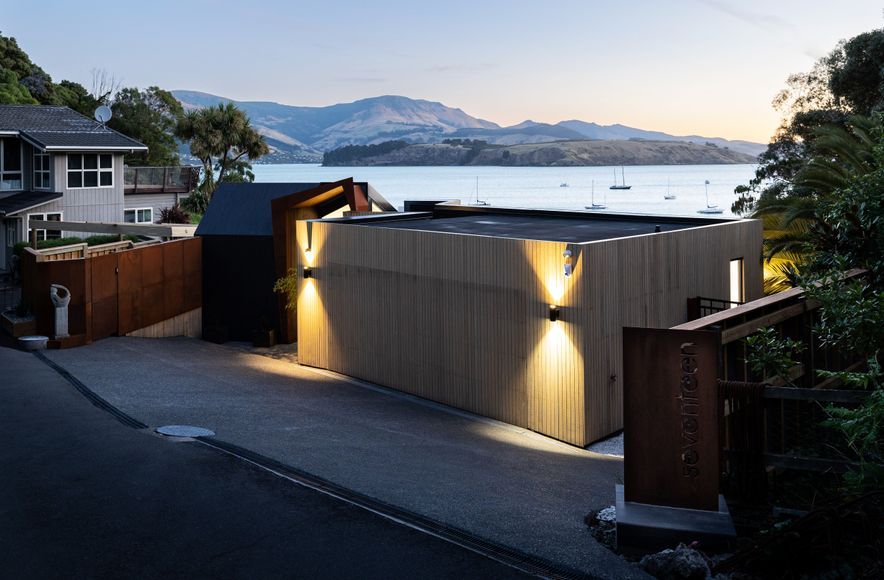 Cass Bay House