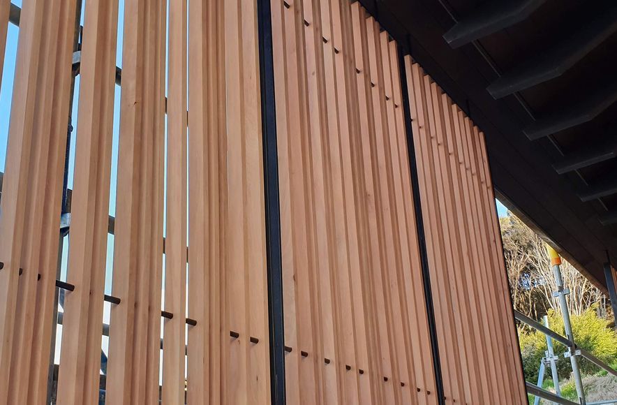 Decking with privacy wall