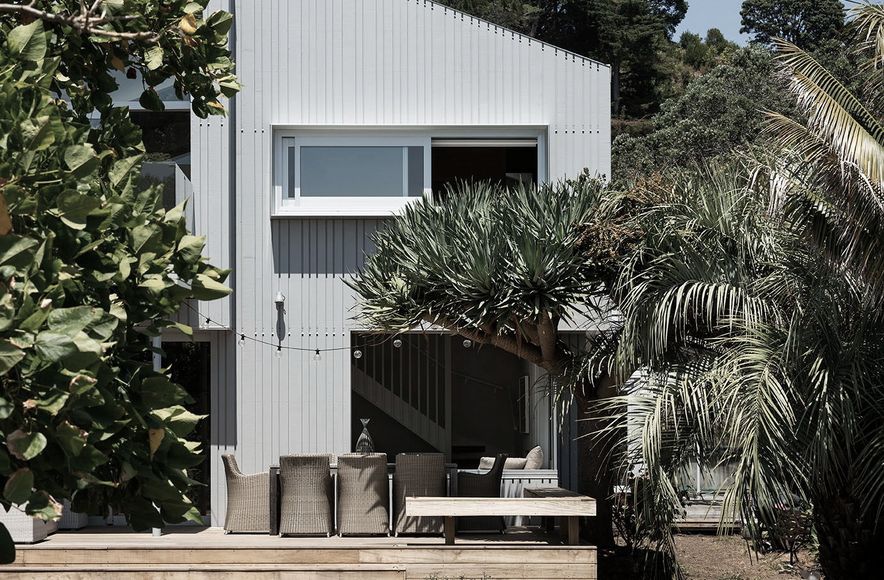 Onetangi House