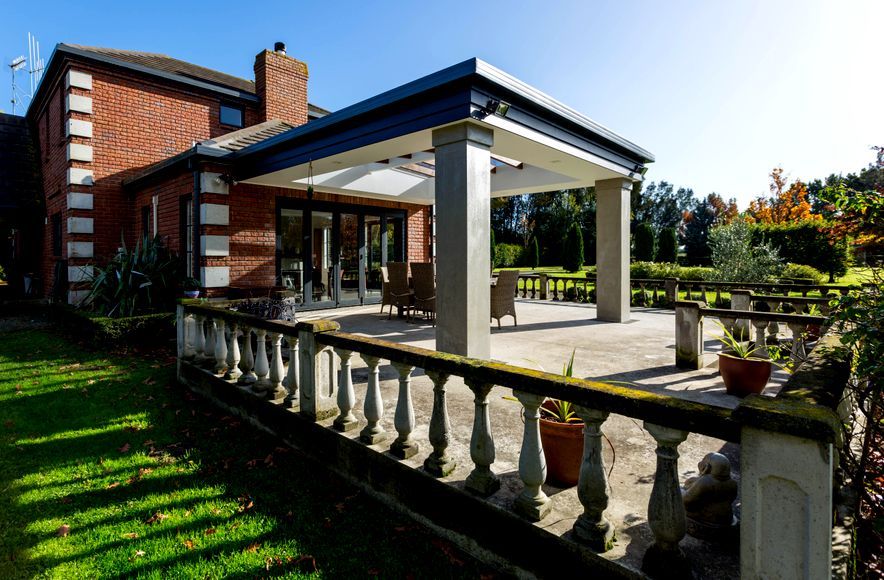 Morris House