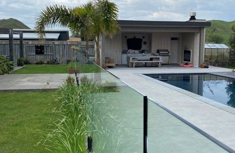 Sympathetic Pool Fencing, Gisborne 