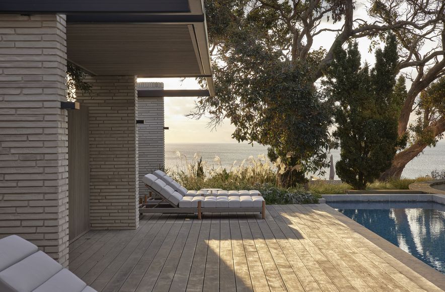 Dawn House