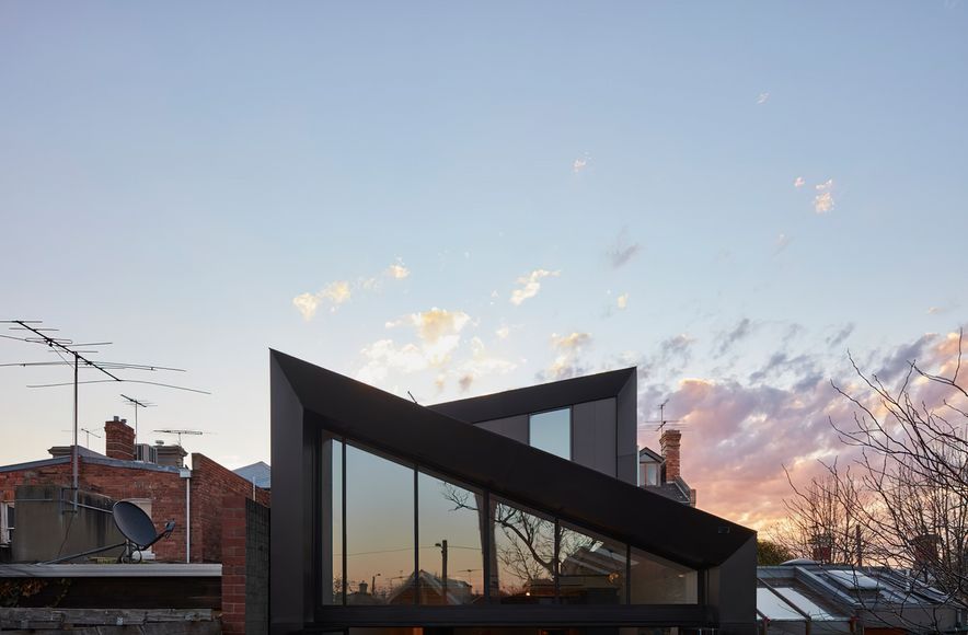 Carlton Extension