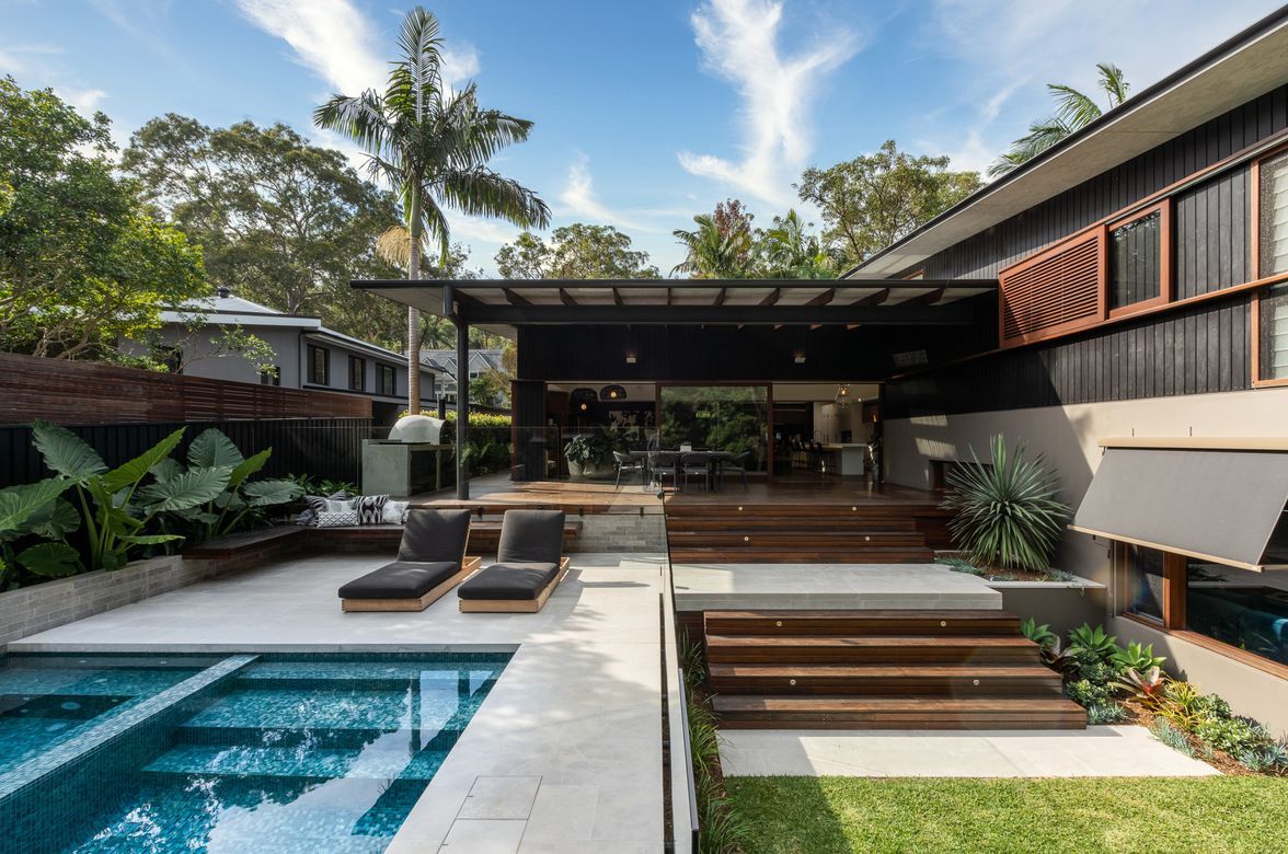 Wet Edge Pool