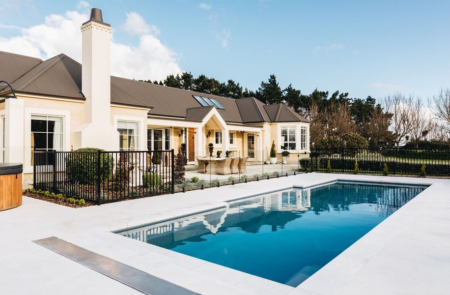 SH53 | Contemporary