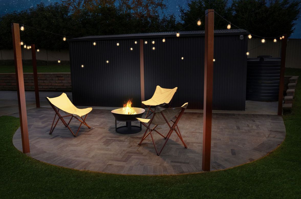 Fire Pit and Entertaining Zone