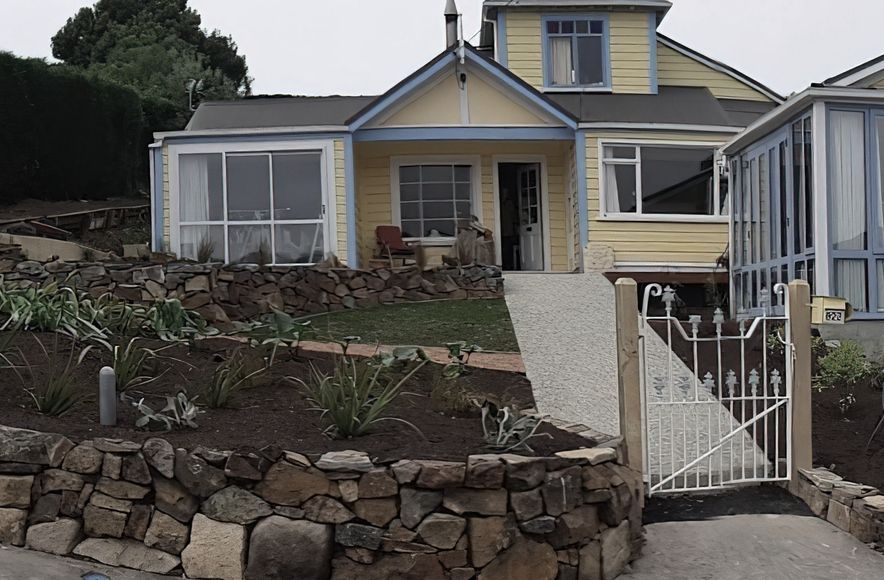 Modernising Makeover for Peninsula Property Street Frontage