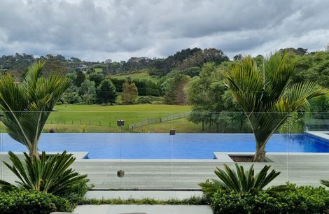 Paremoremo Infinity Pool