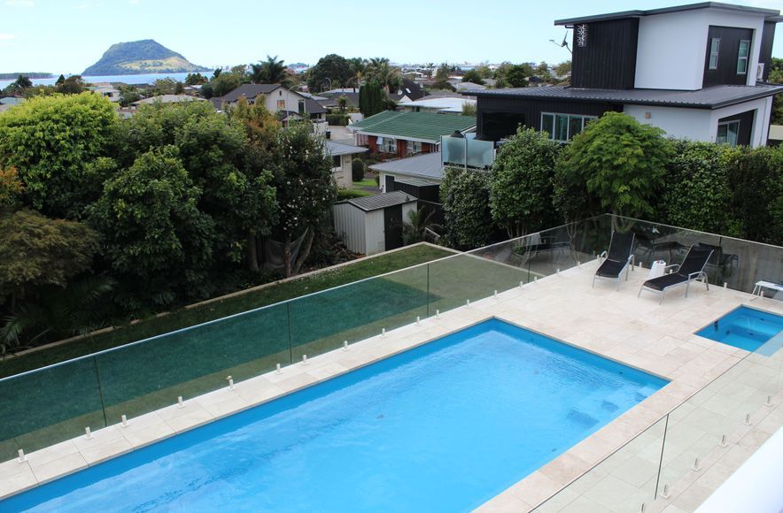 Sanctuary 9.4 in Sapphire by Central Pools