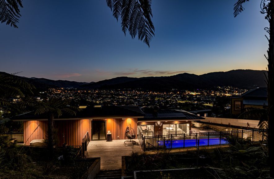 An Artistic Hillside Retreat