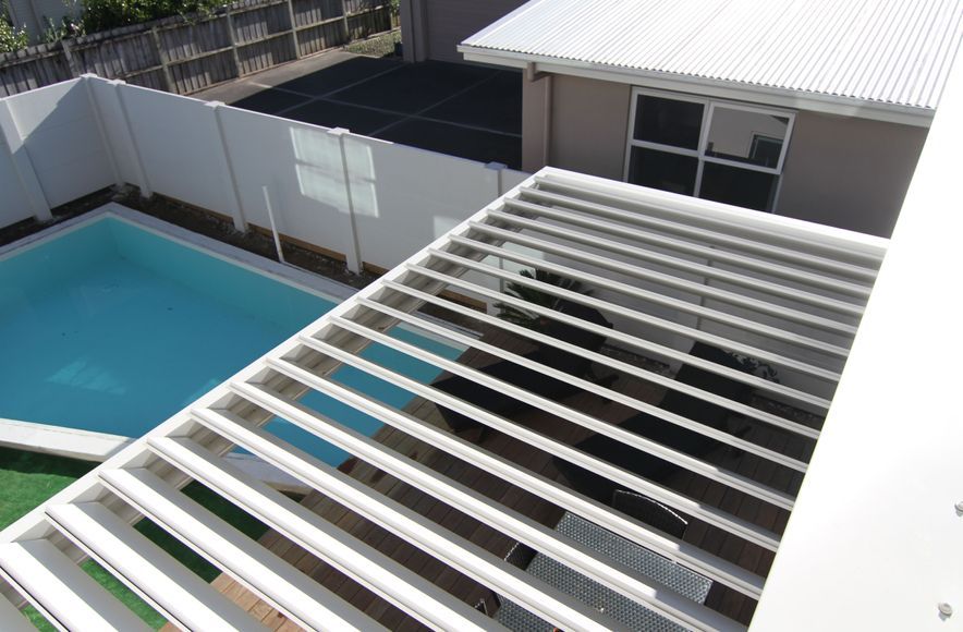 Cantilever Roof