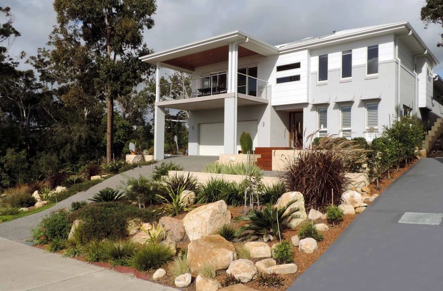 Contemporary Native Garden