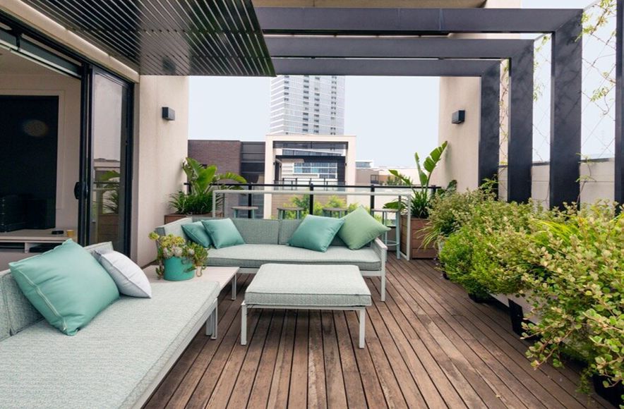 Docklands- Balcony