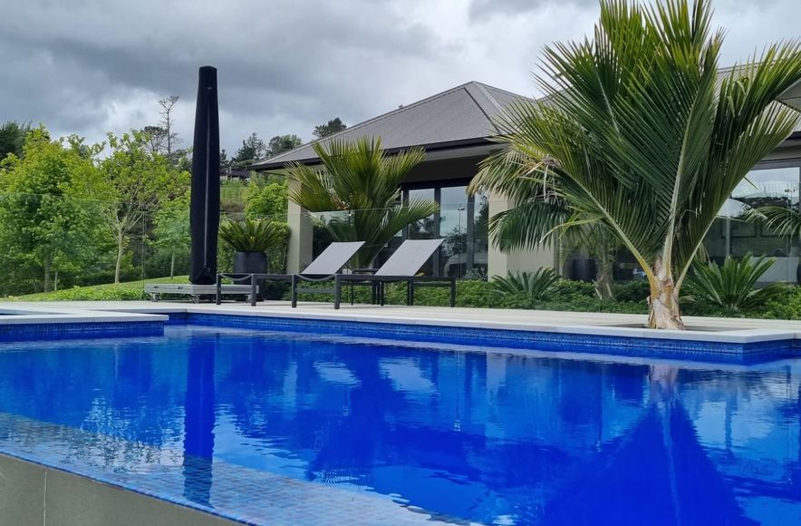 Paremoremo Infinity Pool