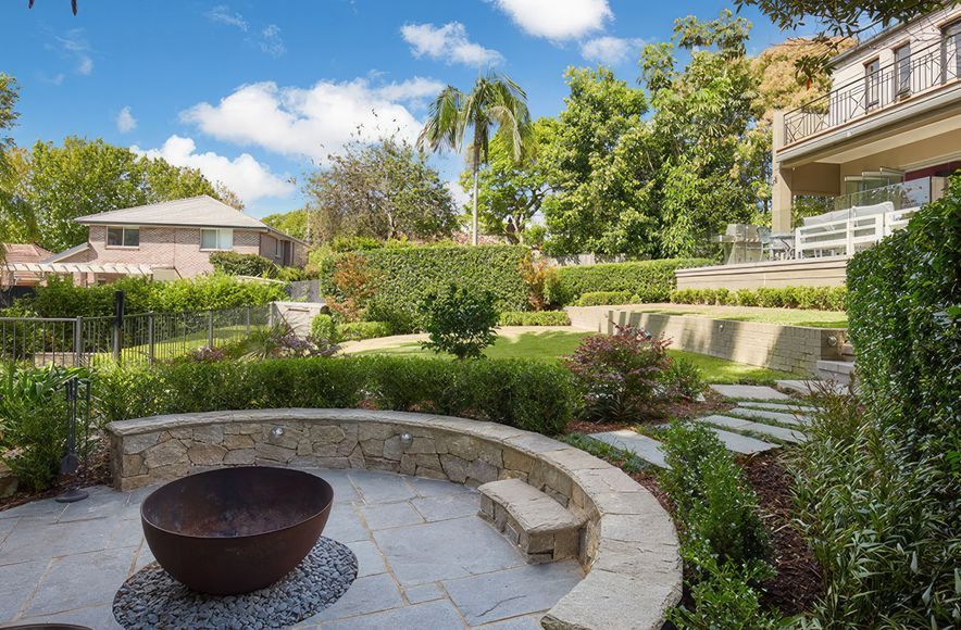 Campbell Avenue | Exterior
