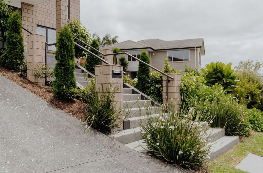 Abby Close, Pukekohe