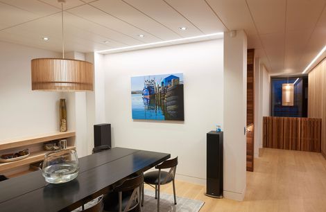 Mount Beach House - iO Lighting