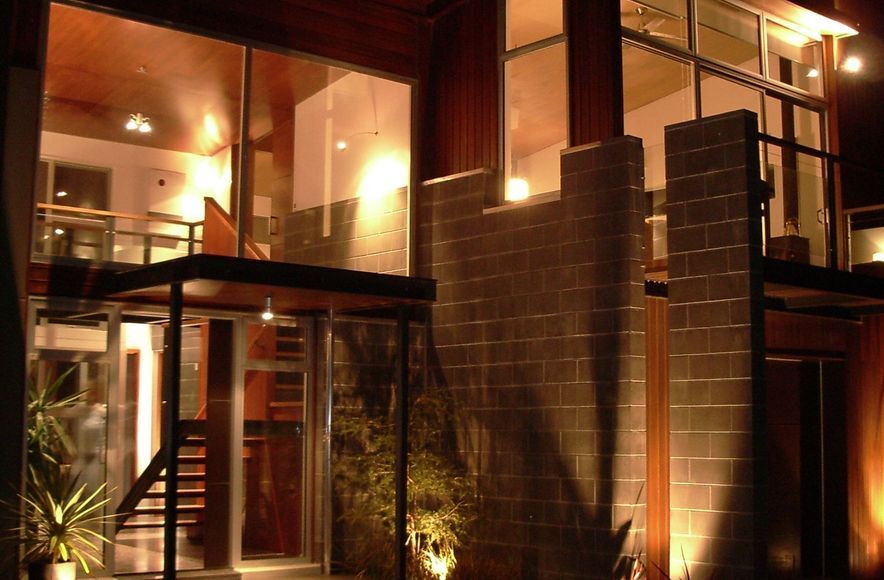 Harekeke House