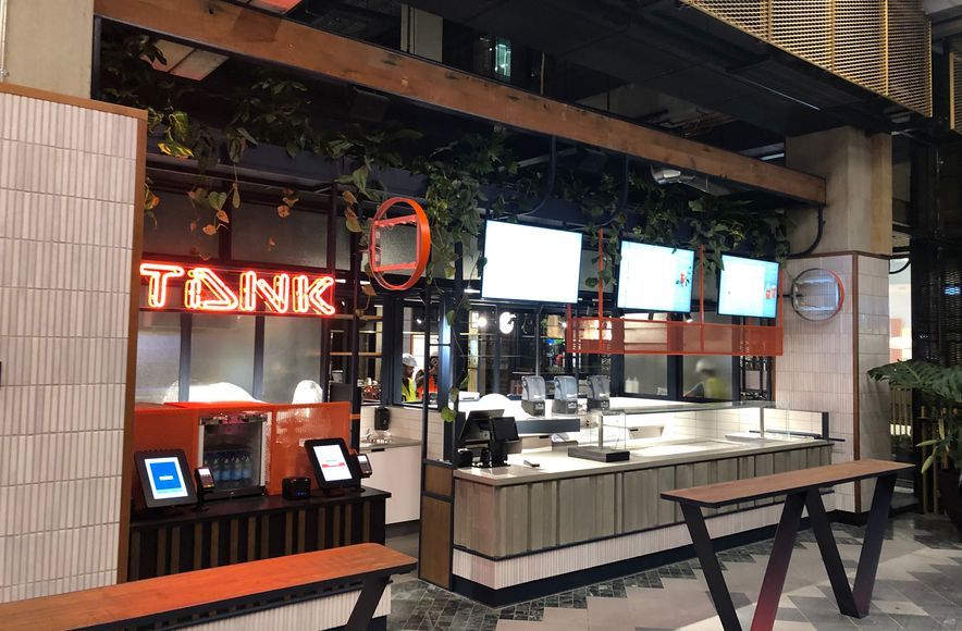 Tank Commercial Bay
