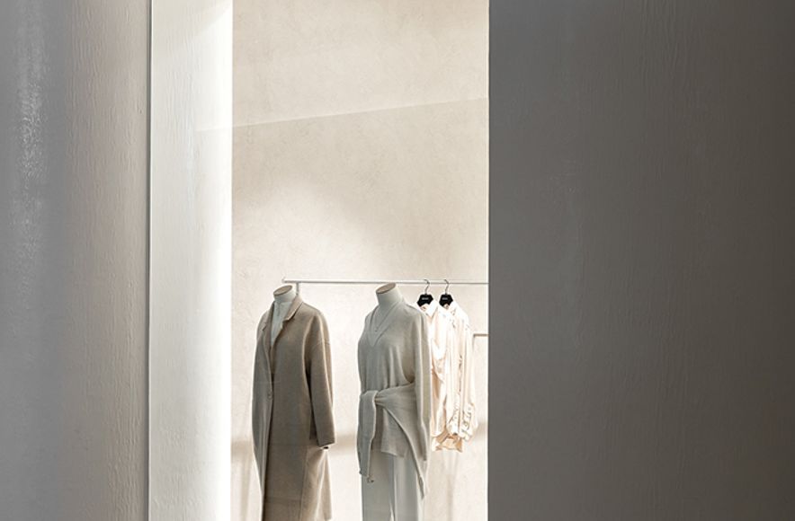 Viktoria & Woods Chadstone