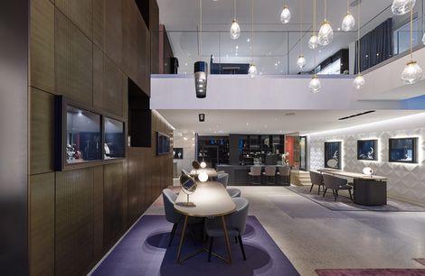 Wire Mesh Interior Cladding in Jewelry Store