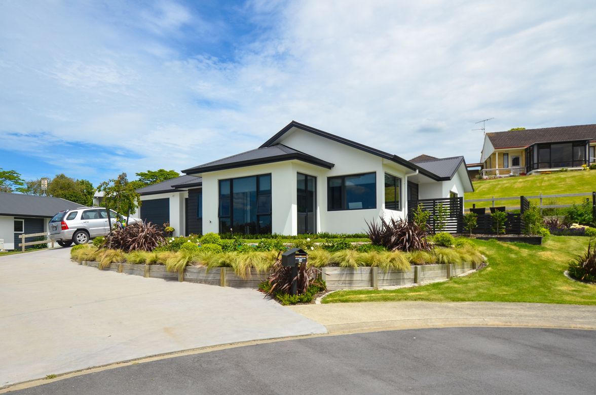 Aparangi Retirement Village - Develop
