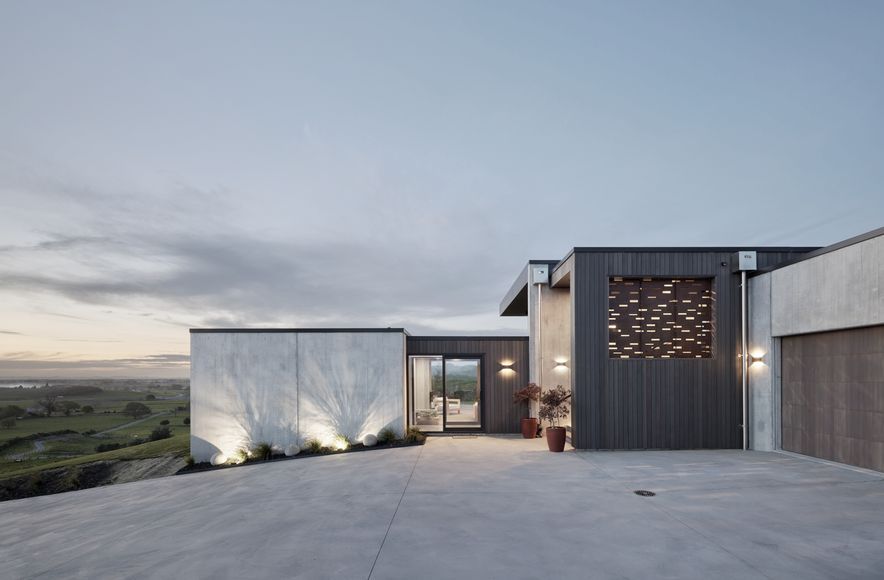 Stepped Ridge House