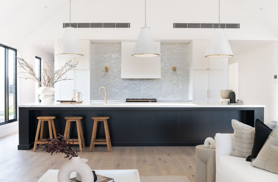 Pywell Residence
