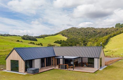 Rusty Ram- Luxury Lodge