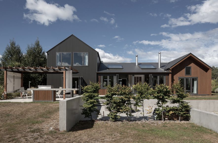 Mountain Views on Speargrass, Queenstown