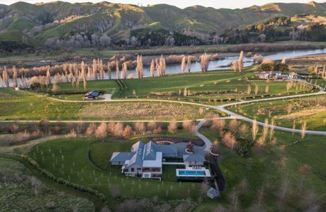 Black Barn Retreat — Hawkes Bay