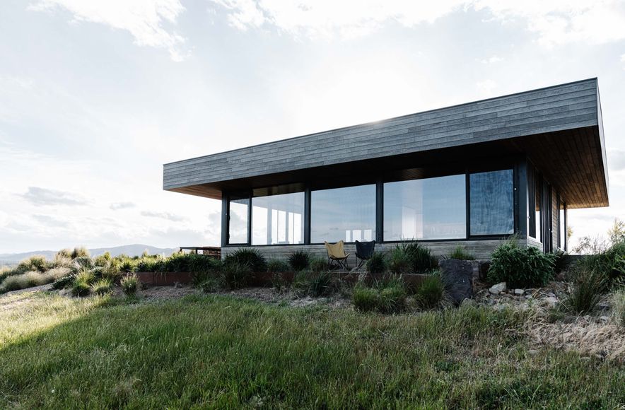 CUTEK® powerfully protects the timber at Elemental House, enhancing its natural beauty with CUTEK® Extreme CD50 on Spotted Gum, ensuring durability against the harsh elements in rugged High Camp, Victoria