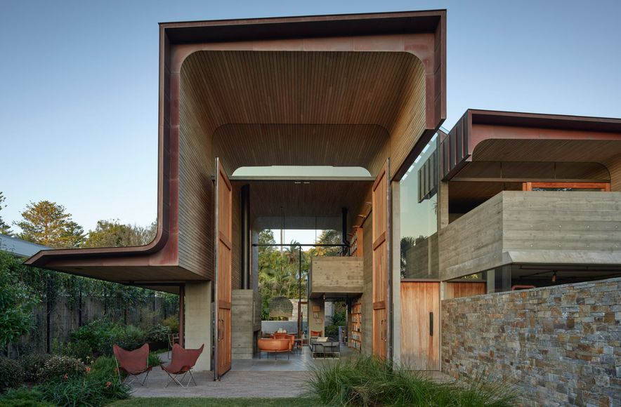 Backdune House