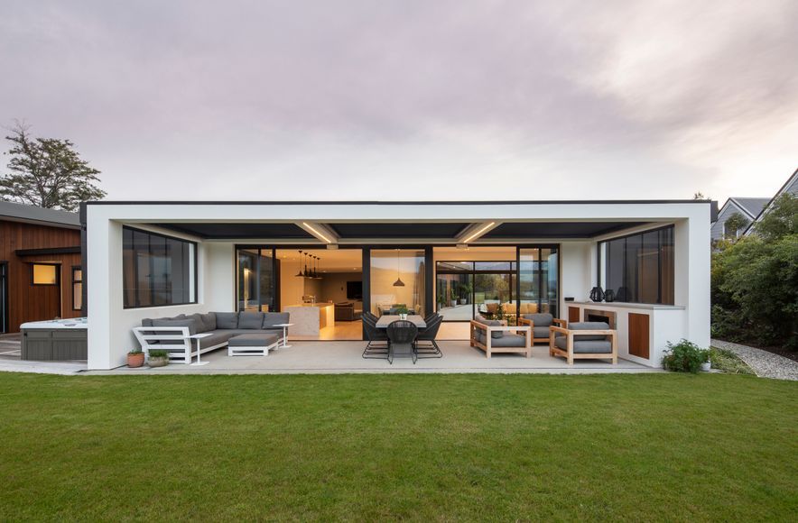 Bell Ave Residence