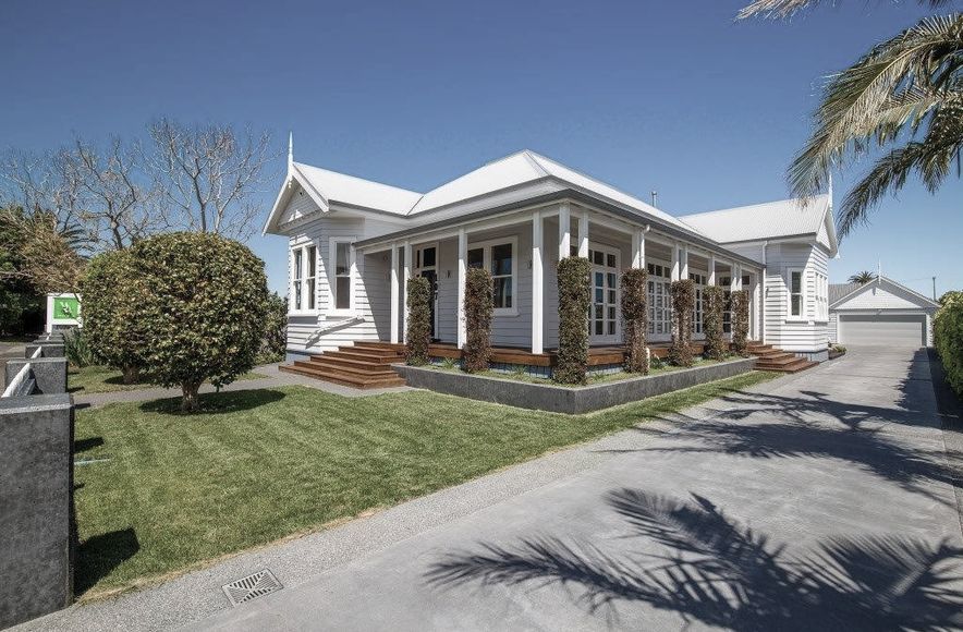 Thames Residence